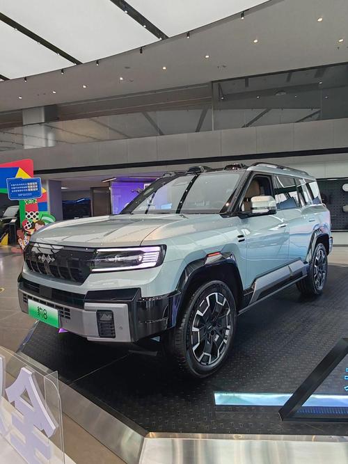 东莞106比亚迪方程豹硬派越野的爆款，英菲尼迪35周年与你共成长